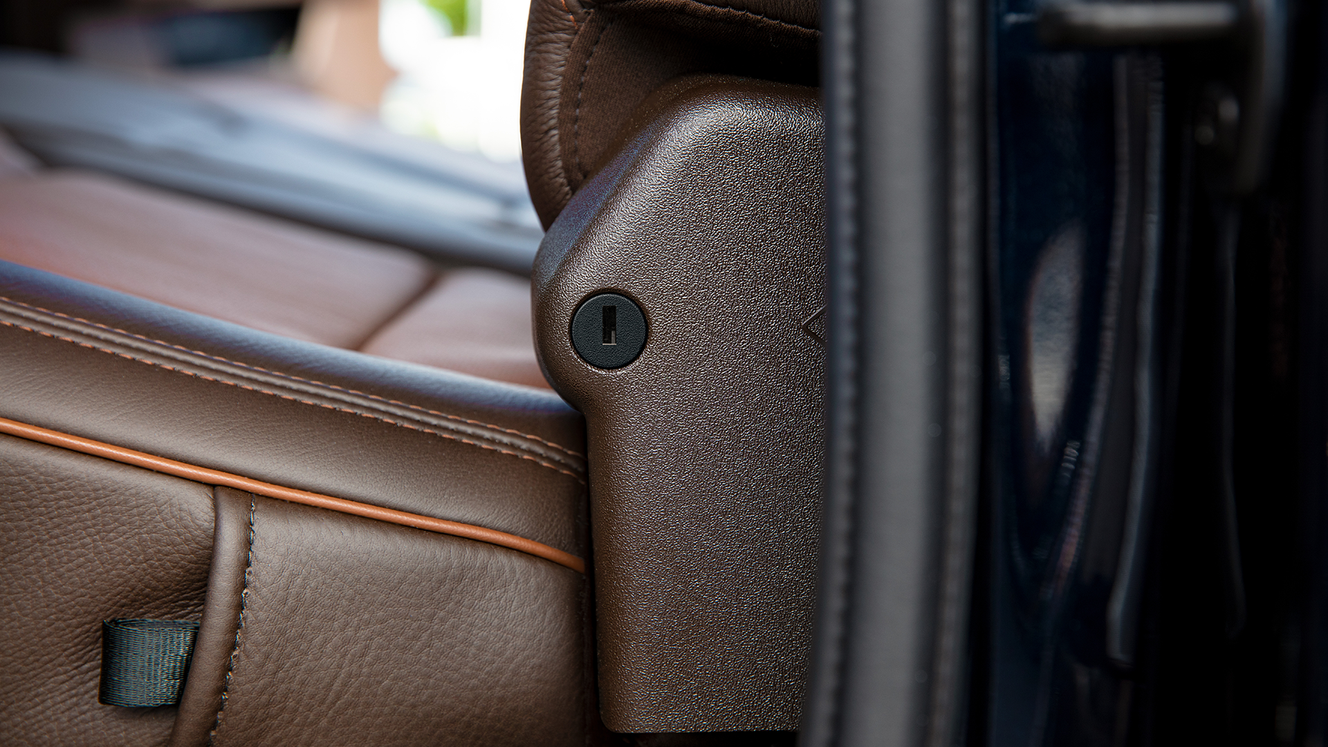 Almacenamiento plegable con llave