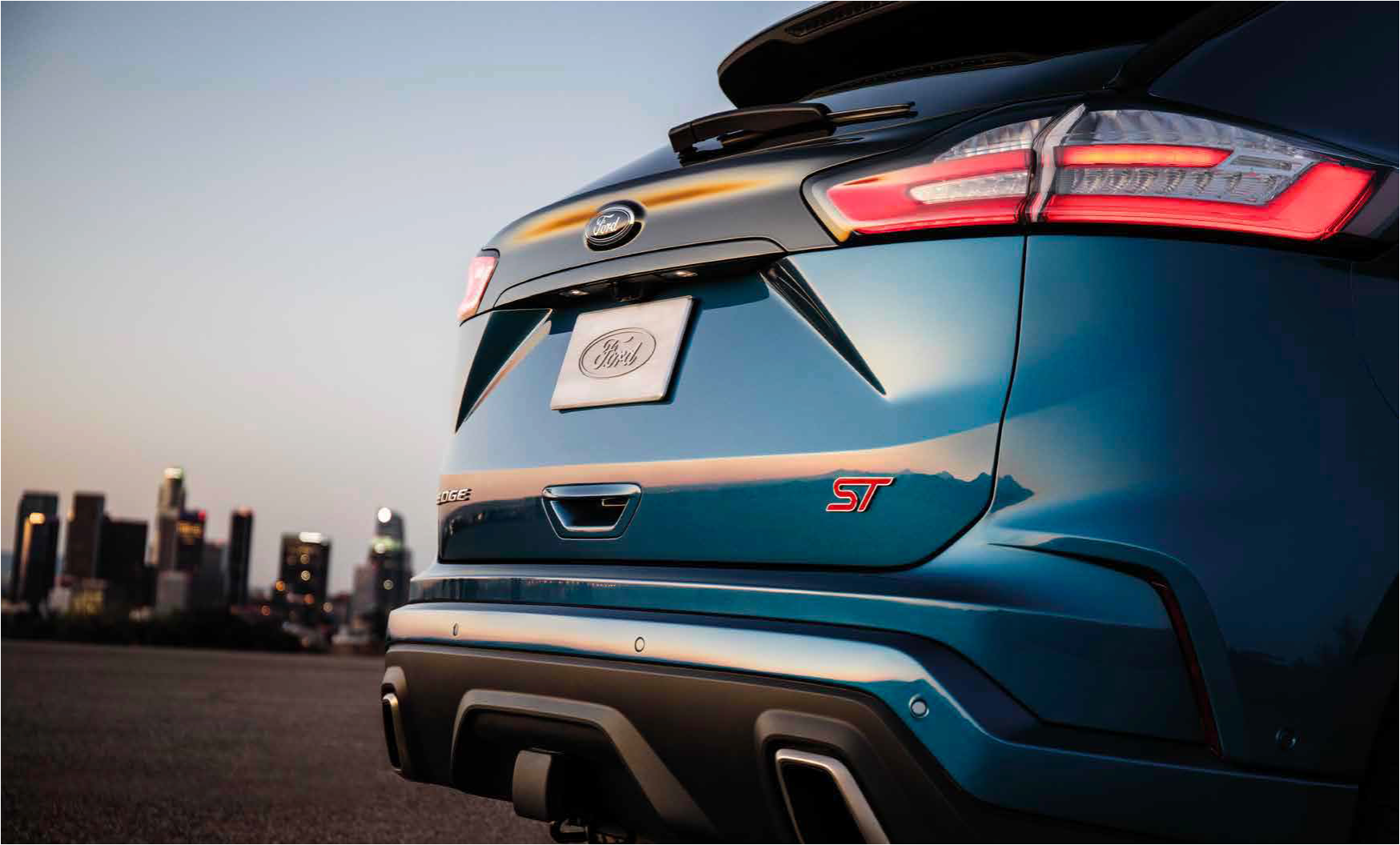 Apertura eléctrica de baúl con función de manos libres