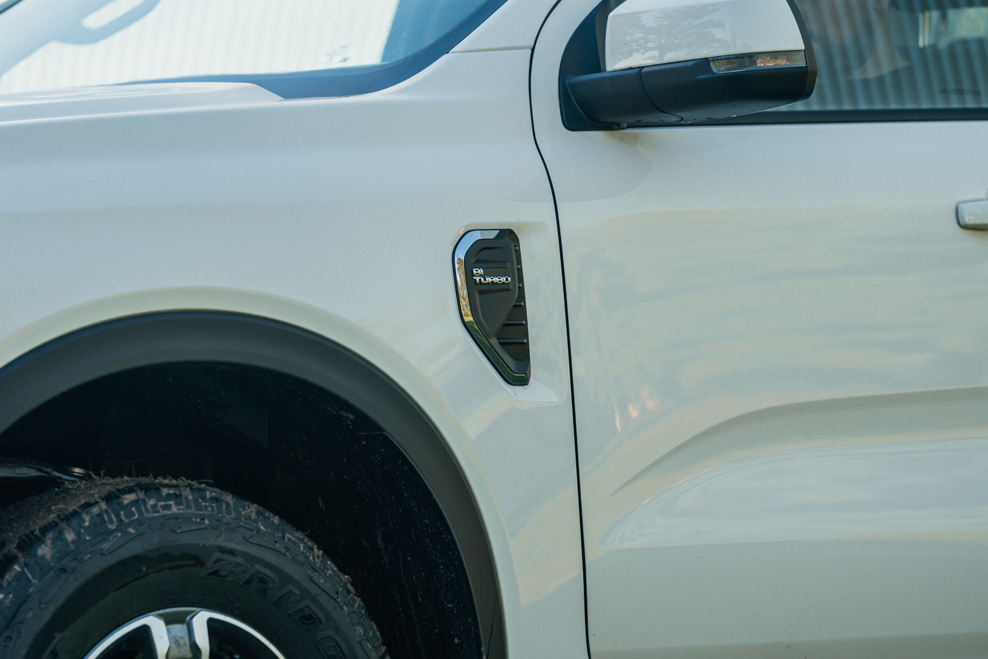 Motor 2.0L Bi-Turbo 207HP, 500Nm