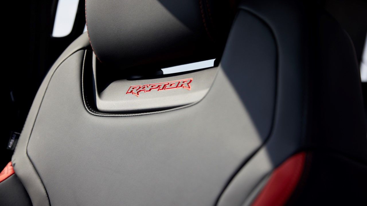 Control de Velocidad Adaptativo con Stop & Go y Centrado de Carril