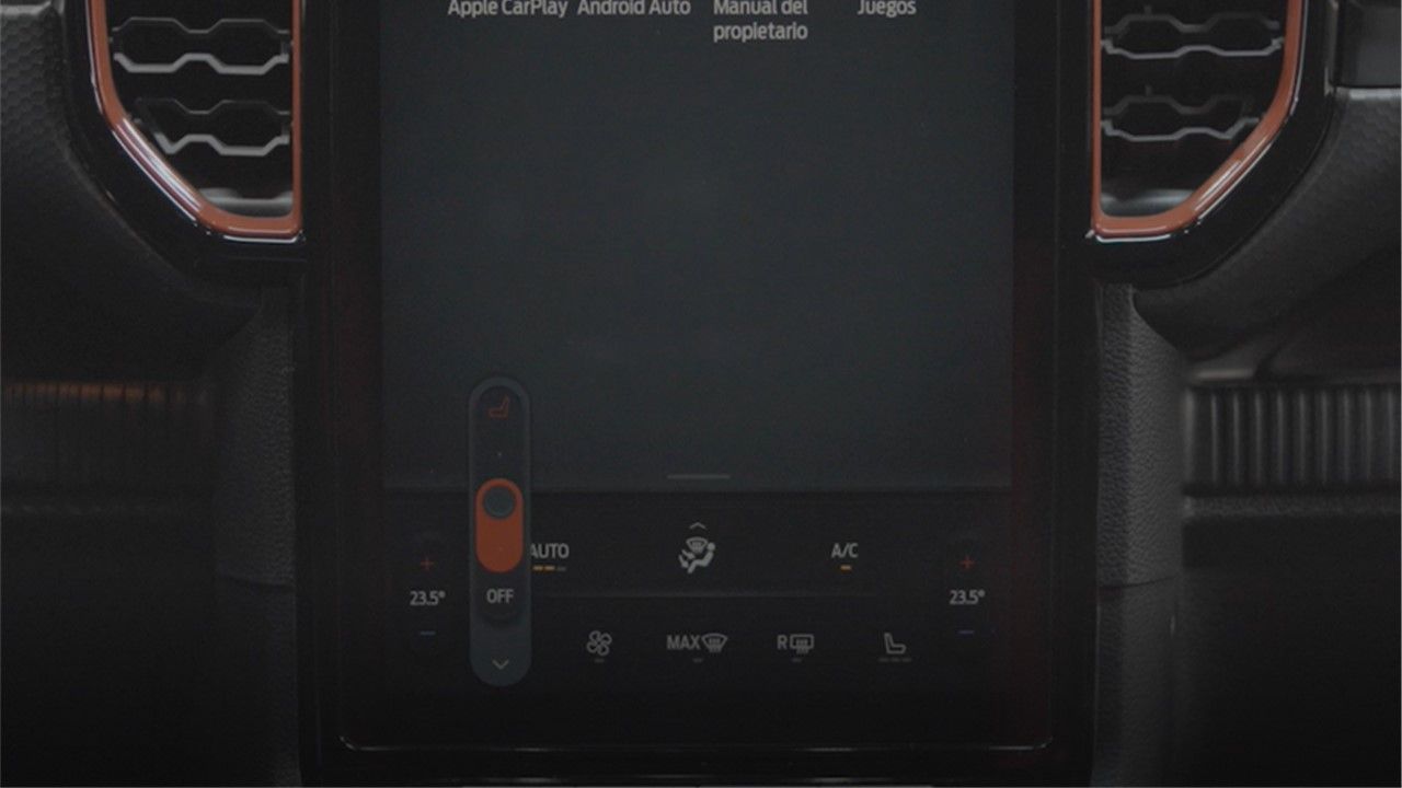 Asiento del conductor y acompañante con ajuste eléctrico